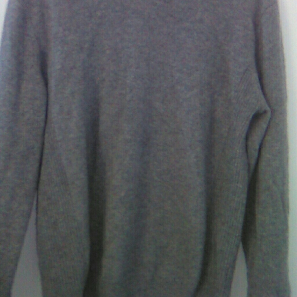 Marc anthony cashmere sweater size large
